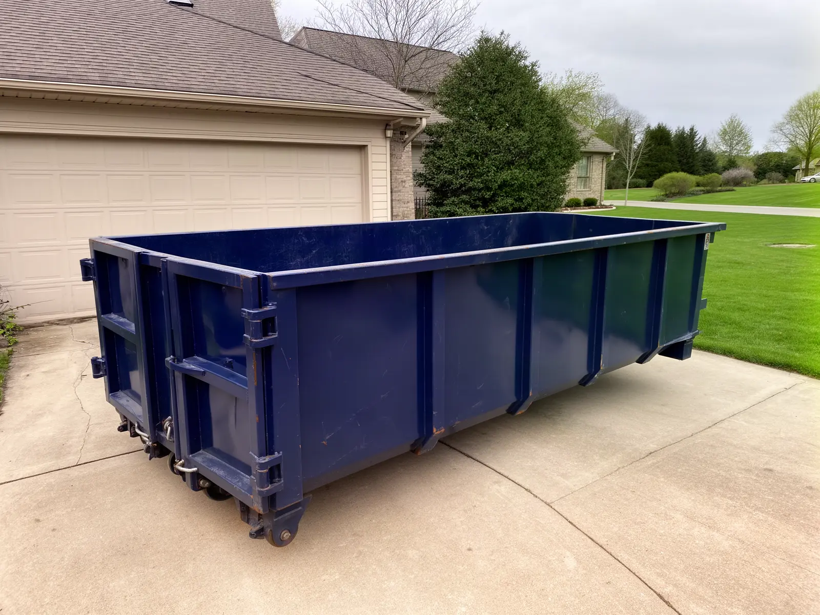 Roll-off dumpster from Limestone Creek Dumpster Guys in Milwaukee, WI